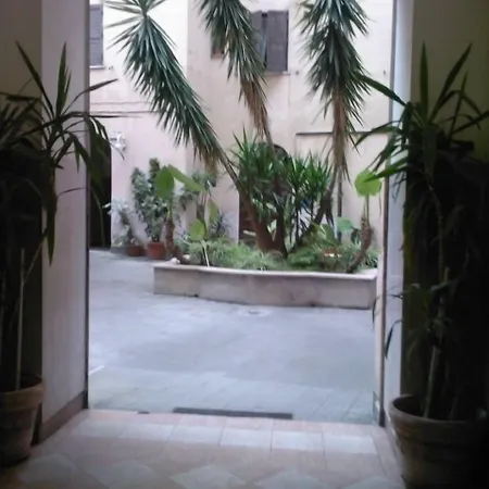 Roma Prince Inn Accommodation Πανσιόν Ρώμη