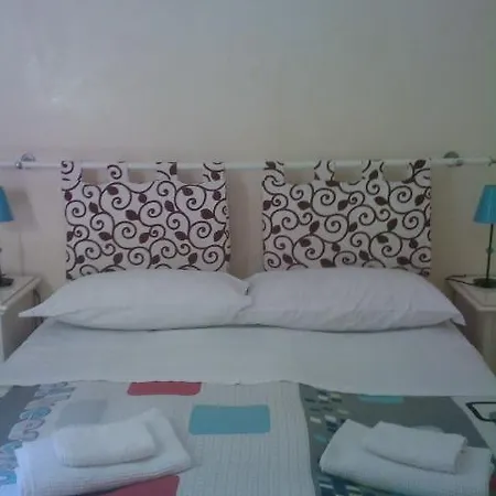 Pensión Roma Prince Inn Accommodation Roma