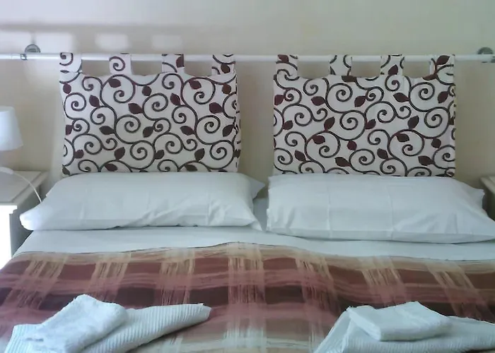 Roma Prince Inn Accommodation Pensionat 2*