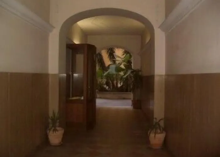 Pensionat Roma Prince Inn Accommodation 2*